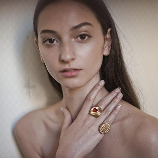 北京仓｜Acchitto-Cor-红色 心形水晶 戒指［意大利设计师］ 商品图3