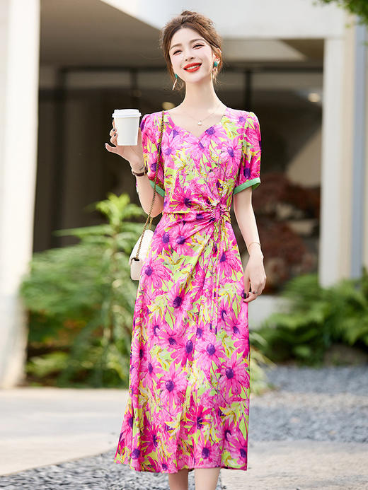 气质优雅，法式浪漫不规则V领收腰显瘦圆环长裙连衣裙HR-WW23399 商品图1