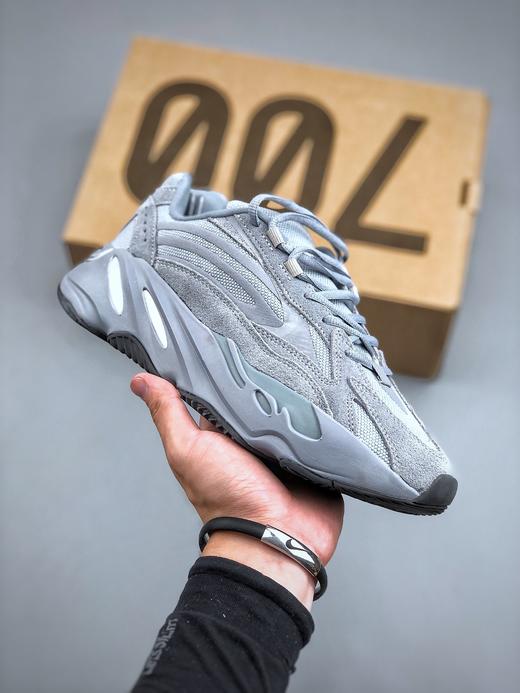 阿迪达斯侃爷椰子700男女跑步鞋 商品图9