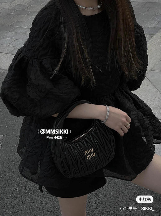 Miu wander hobo 手腕包 商品图4