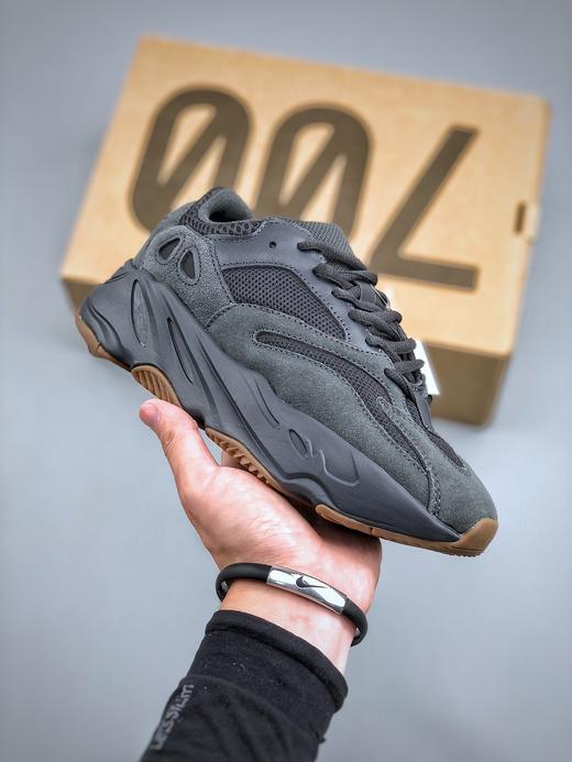 阿迪达斯侃爷椰子700男女跑步鞋 商品图10