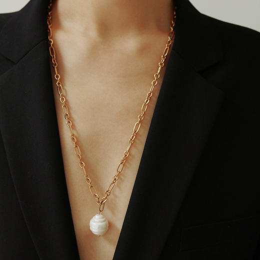 OKBA60272真金电镀欧美法式小众轻奢巴洛克珍珠长款项链毛衣链 商品图1