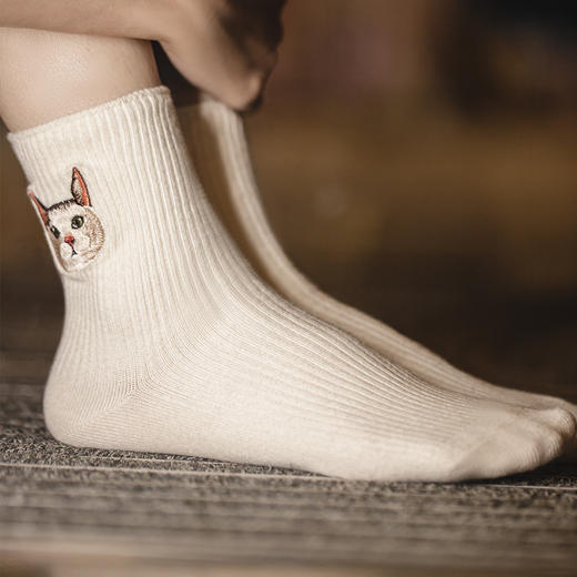 马登女装休闲可爱猫狗针织福气袜秋季排汗舒适中筒袜透气外穿袜子 商品图2