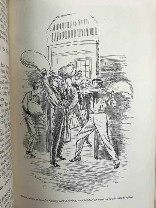 1897年 托马斯·休斯《汤姆·布朗的校园时光》 埃德蒙·苏利文约百幅精美插图 漆布精装32开 商品图8