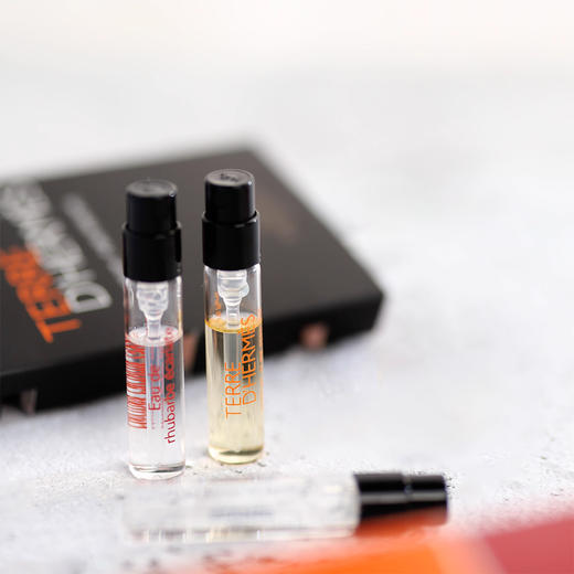 【6.17王炸割肉价】爱马仕试管香水2ML*三只(白盖丝巾，橘彩星光，第三只随机香味） 商品图2