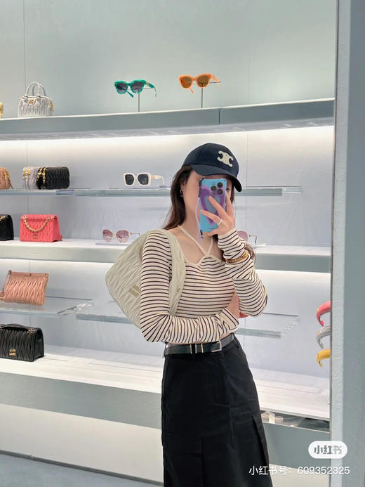 Miu wander hobo 手腕包 商品图5