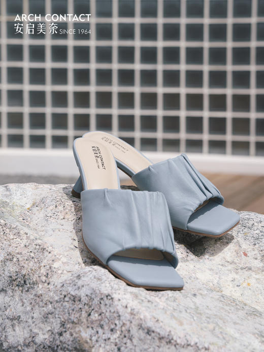 安启美奈 一字褶皱气质凉拖 商品图4