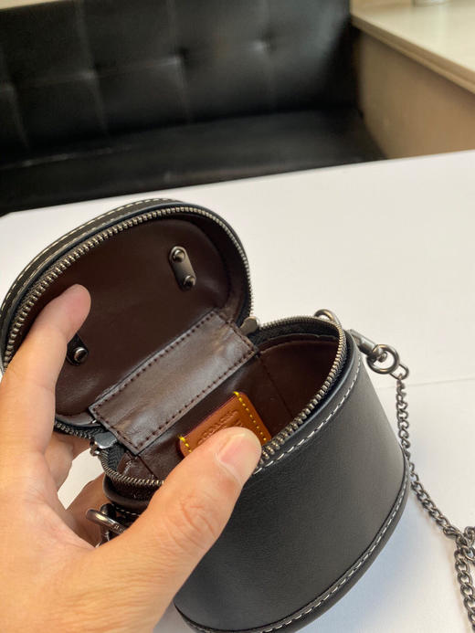 夏季特惠💰450 蔻驰新款 ce768老花 CE769黑色 TRAIL 12号链条斜挎包 Mini盒子包 商品图5