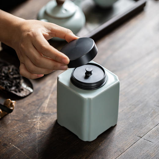 丰子汝窑 圆方罐 茶叶罐 陶瓷茶叶罐存茶罐密封药粉罐礼盒包装 商品图6