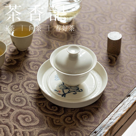 茶香记 景德镇 手作青花手绘干泡盘 玉兰花开 壶承  古典秀雅 圆融百搭  素净内敛 商品图4