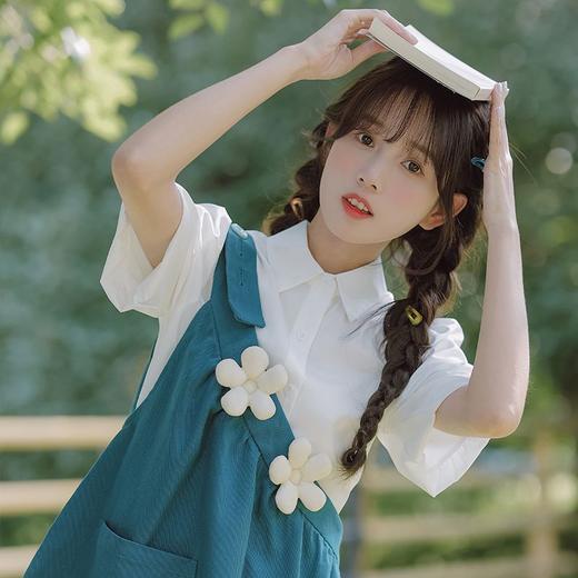 【单肩可爱减龄宽松显瘦新款背带裙】+立领短袖衬衣休闲两件套，甜美可爱小花设计清新简约，单肩带新颖潮流 商品图0