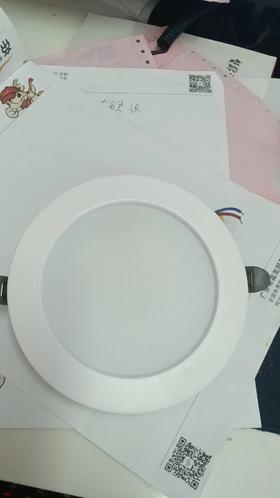 顺冠崛起中国 筒灯 4寸 开孔10.5-13公分 12W 表面直径14.5公分