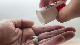  别让“激素”蒙蔽双眼，其实副作用超乎想象！ 