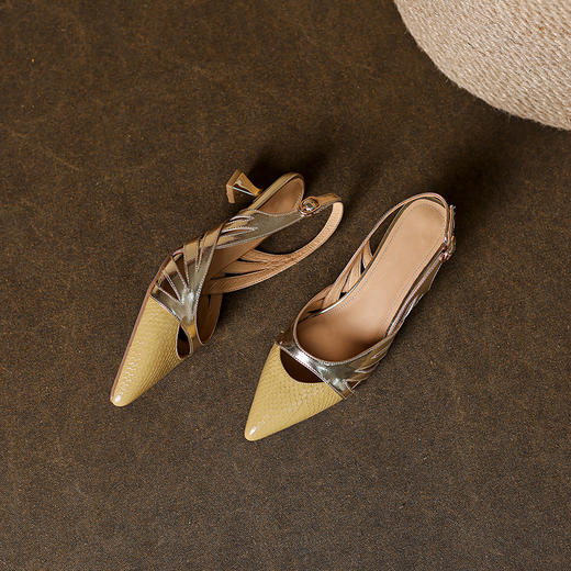 OLD-602拼色高跟鞋2023新款漆皮镂空丁字扣法式尖头罗马包头粗跟凉鞋 商品图4