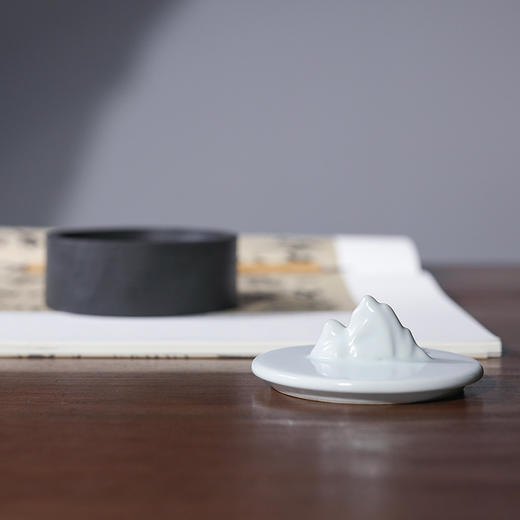 西泠印社观山·青瓷歙砚雁塔器 商品图7