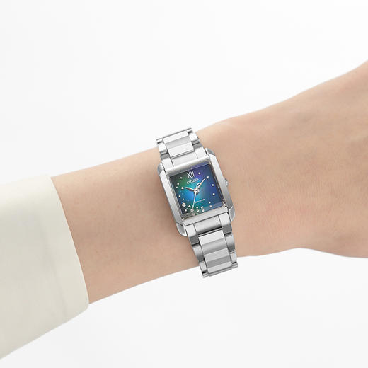 西铁城/CITIZEN光动能蓝色海洋限量时尚女士腕表EW5591-60L 商品图5