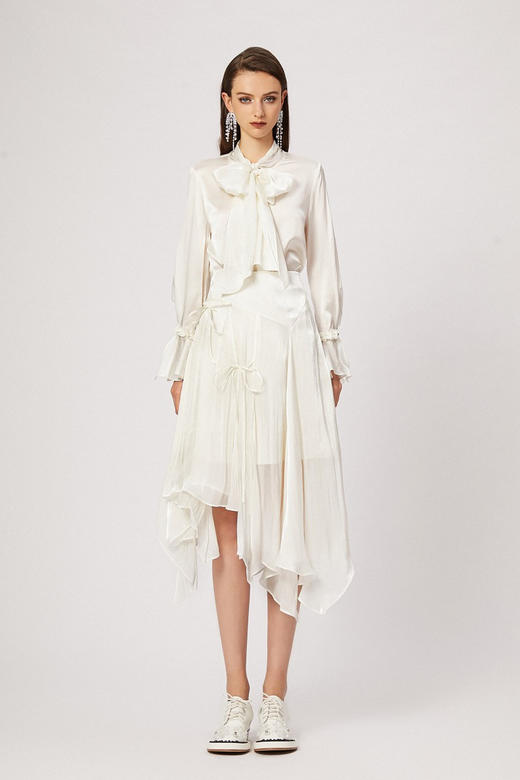 白色不规则飘带丝光飘逸半裙 商品图0