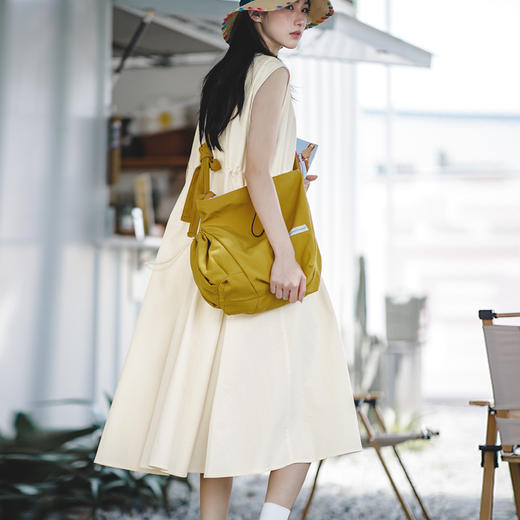 马登女装 美式休闲无袖纯色连衣裙夏季少女感海边度假小众设计长 商品图3