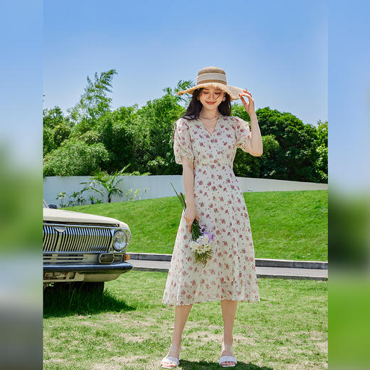 VICTORIA&VERA夏季新款甜美小清新V领系带茶歇法式大玫瑰印花连衣裙 商品图4