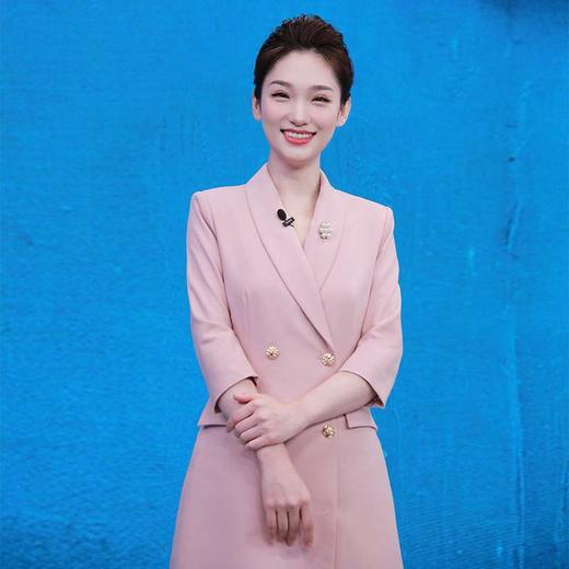 IWY/粉色播音主持人正装女七分袖夏季职业装气质艺考高级设计西装Q873 商品图4