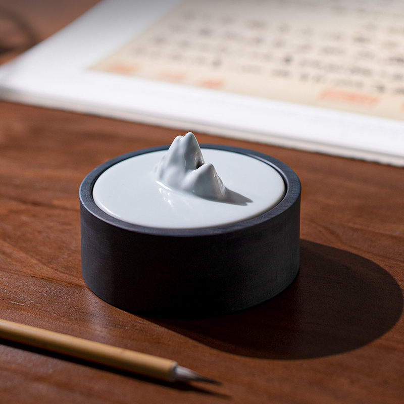 西泠印社观山·青瓷歙砚雁塔器