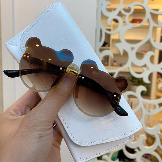 【儿童玩具眼镜卡通可爱变色太阳镜】新款韩版无框小脸猫眼墨镜，渐变色太阳镜百搭，适合各种脸型 商品图5