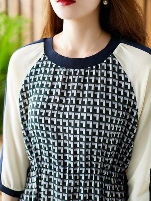 YX【现货7天】气质印花连衣裙女五分袖中长款2024春夏新款韩版显瘦收腰裙子 商品图4