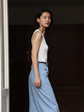 HeyDress法式V领吊带背心女夏季交叠设计感修身坑条无袖别致上衣