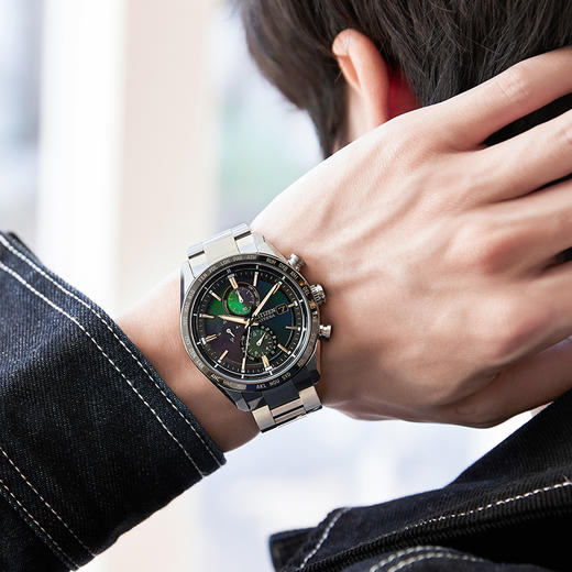 西铁城/CITIZEN蓝色海洋系列ATTESA系列舒博钛海蓝表盘商务电波男士手表 AT8188-64L 商品图8