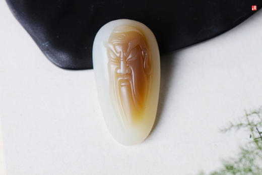 和田糖白玉【武财神关公】 配精美挂绳 商品图1