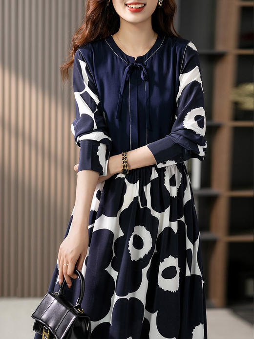 YX【现货7天】拼色印花真丝连衣裙女2024春夏季新款韩版高端桑蚕丝显瘦裙子 商品图1