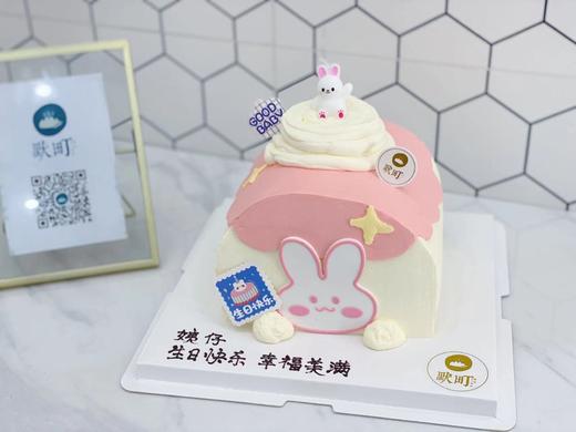 网红可爱小兔子蜡烛倒圆蛋糕 商品图0