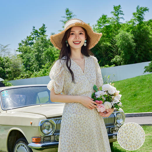 VICTORIA&VERA夏季新款韩系V领褶皱泡泡袖高腰显瘦碎花中长款连衣裙 商品图1