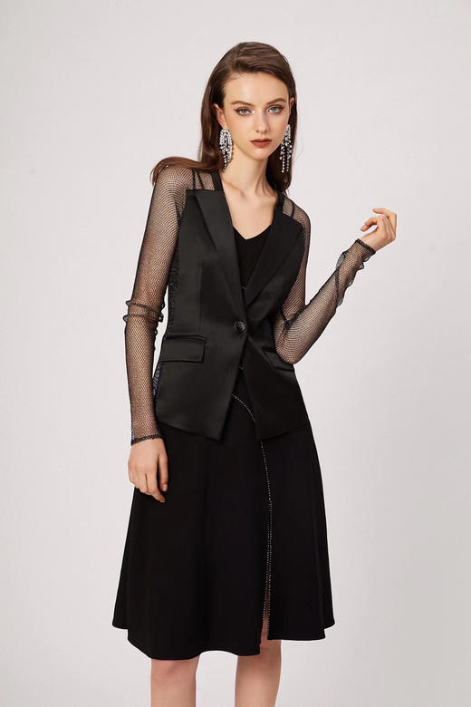 金属网袖醋酸缎面拼接修身黑西装外套 商品图0