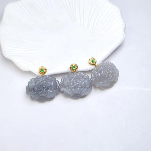 D18K和田玉吊坠-烟紫牡丹花 商品图0