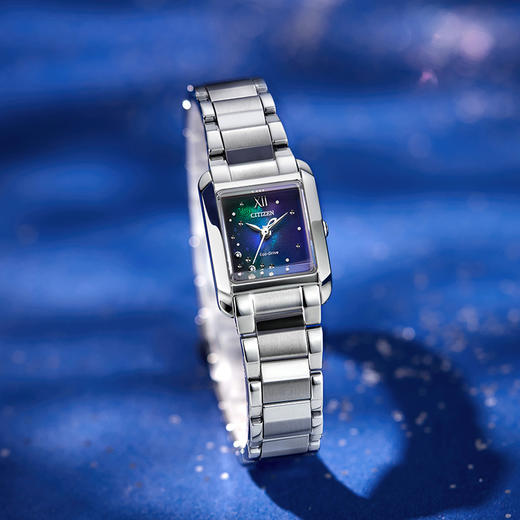 西铁城/CITIZEN光动能蓝色海洋限量时尚女士腕表EW5591-60L 商品图8