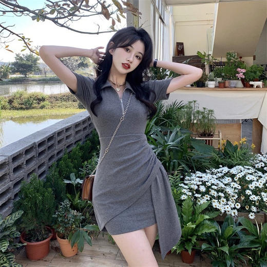 【夏季短袖polo连衣裙女2023年新款不规则收腰包臀】短裙显瘦辣妹裙子，更能凸显女性自信、独立的精神风貌。凭借其收腰设计和不规则裙摆，让你在街头尽显时尚辣妹范儿。 商品图0