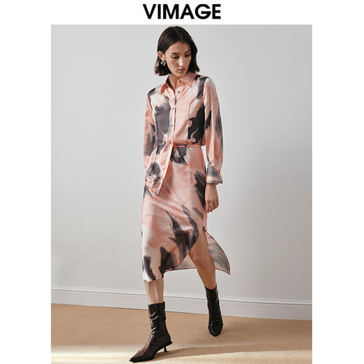 VIMAGE纬漫纪设计感高级不规则印花舒适雪纺宽松衬衫秋季新款V2009601 商品图1