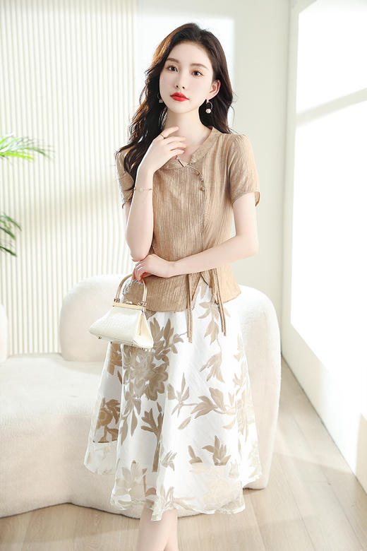夏季新款，女装时尚新颖大气盘扣假两件套连衣裙HR-YYG82782-1 商品图7