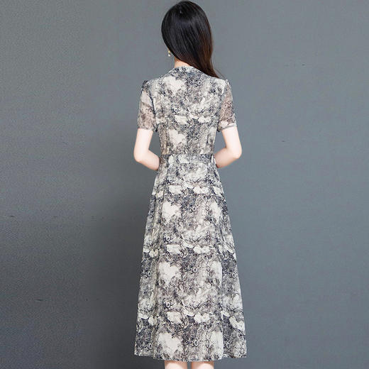QYM 239352-Y印花连衣裙时尚优雅A字裙 商品图2