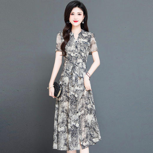 QYM 239352-Y印花连衣裙时尚优雅A字裙 商品图0