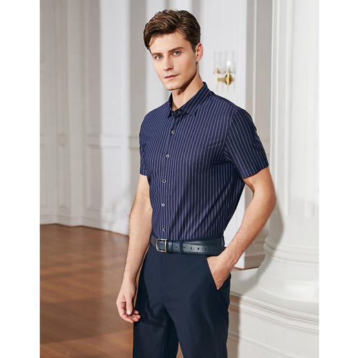 YvesFigarau伊夫·费嘉罗新品休闲短袖衬衫932410 商品图2