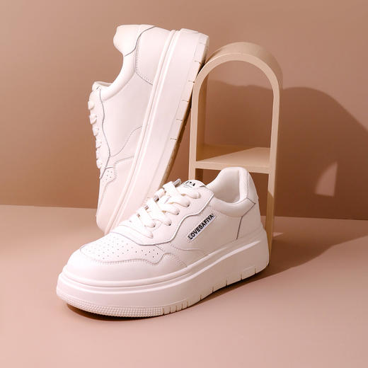 Safiya/索菲娅2023秋季新品新潮街头拼色厚底运动百搭休闲板鞋 SF33112067 商品图7