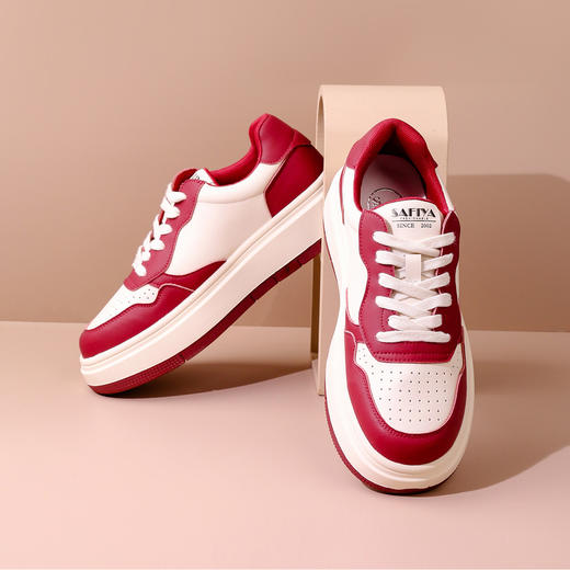 Safiya/索菲娅2023秋季新品新潮街头拼色厚底运动百搭休闲板鞋 SF33112067 商品图4