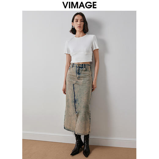 VIMAGE纬漫纪简约短款露腰修身白色T恤上衣时尚百搭秋季新款V2002602 商品图1