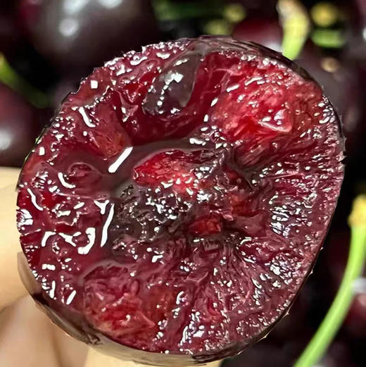 顺丰包邮到家！大连基地直送，俄罗斯8号大樱桃，个头大，黑紫，甜度非常高，能达到糖24，脆甜多汁！口感超过车厘子👍3J二斤 商品图2