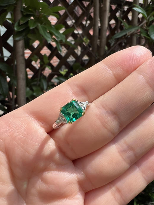 高端定制 哥伦比亚培育祖母绿 方钻塔型戒指 简洁高级明媚  不退换 商品图14