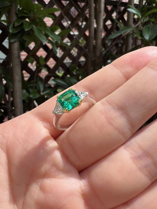高端定制 哥伦比亚培育祖母绿 方钻塔型戒指 简洁高级明媚  不退换 商品图13