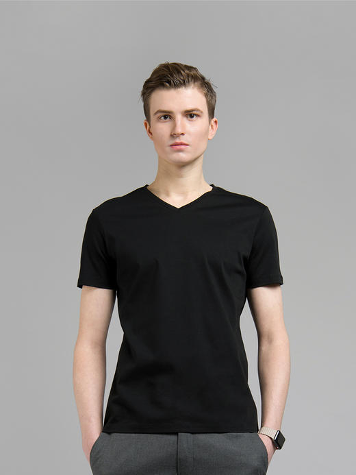 【特价清仓】男士新疆长绒棉80支黑白V领T恤 商品图0