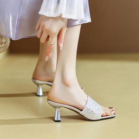 优雅个性，里外全皮名媛爆款凉拖DB-M5302